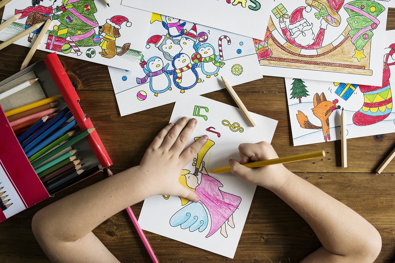 Prohibir móviles y tablets en Infantil no es postureo… ¡es proteger al alumnado!